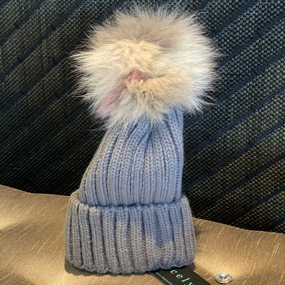 Jocelyn Real Fur Pom-Pom Beanie - Picture 2 of 3